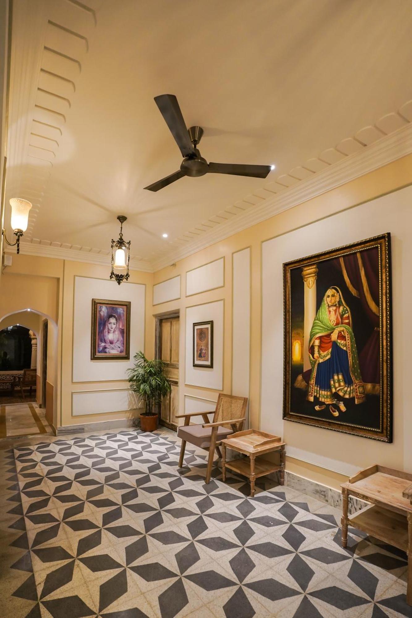 Dev Mahal - A Boutique Heritage Hotel ジャイプール エクステリア 写真